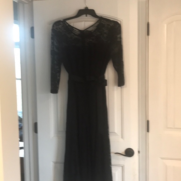 Formal/Evening Dress - Picture 1 of 5